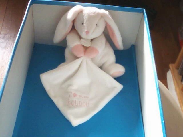 Doudou 4891 / Peluche Lapin "Doudou Et Cie" Mouchoir Blanc/Rose Brode.....