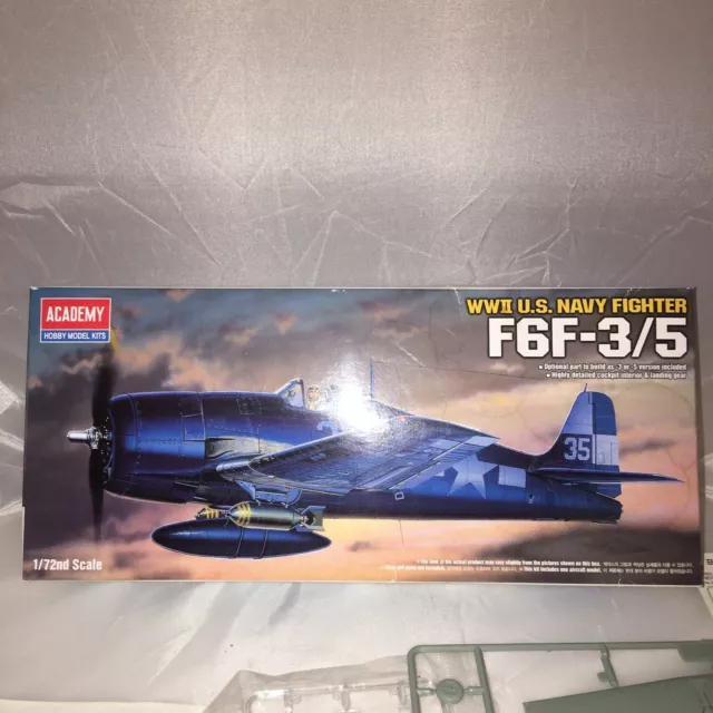 HobbyBoss 87249 US Navy Grumman F9F-2P Panther 1/72 Scale Plastic Model Kit