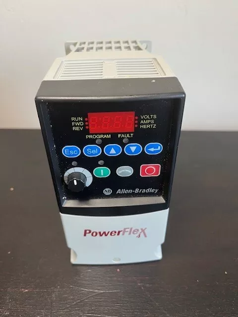 Allen Bradley 22A-D4P0N104 Powerflex 4 VFD 480VAC AC Drive 2HP 1.5KW NEW