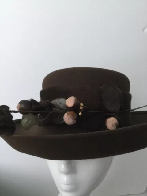 Stunning Vintage Graham Smith Brown Felt Designer Hat With Decorative Feature