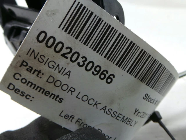 2011 VAUXHALL INSEGNE Serratura porta anteriore sinistra Assemblaggio Assiy