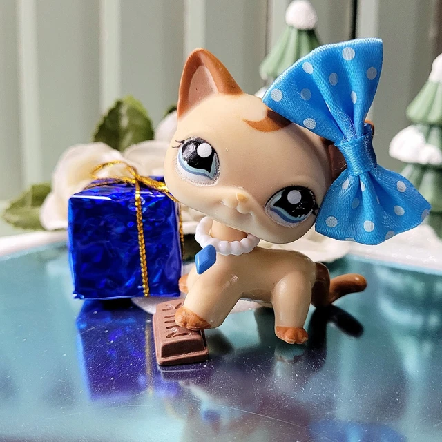 LITTLEST PET SHOP Caramel Tan Short Hair Cat #1024 with Blue Eyes