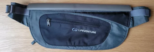 Lifeventure Waterproof Bodywallet For Wearing On The Waist