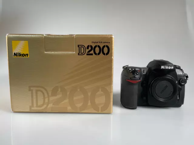 Nikon D200 10.2MP DX Digital SLR Camera