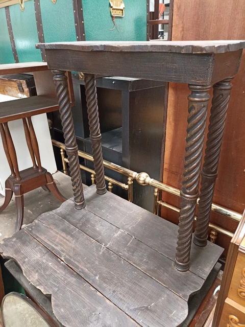 Antico Inginocchiatoio In Legno Da Restaurare