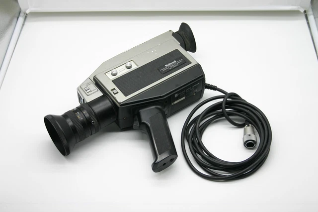 ビデオカメラ National Color Video Camera Found this old National colour video camera WVP-200 N : r