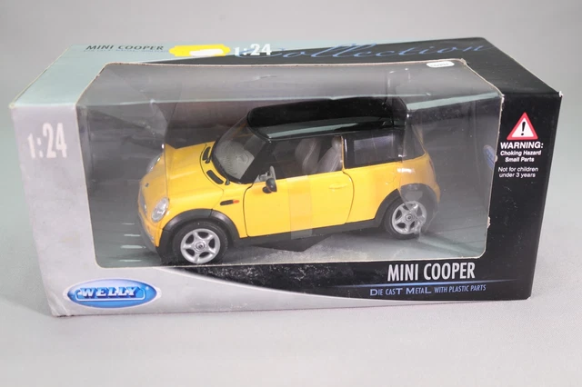LG331 WELLY COLLECTION 322262 1/24 1:24 Voiture Mini Cooper jaune toit noir EUR 22,49 - FR