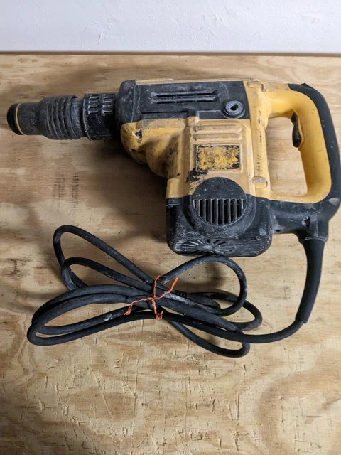 Image of DeWalt D28493G cordless drill