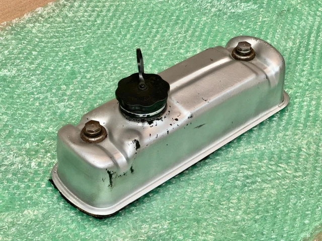 Polished Alloy Rocker Cover For Classic Mini A-Series Engine – Includes Cap & Gasket (Part Y3741)