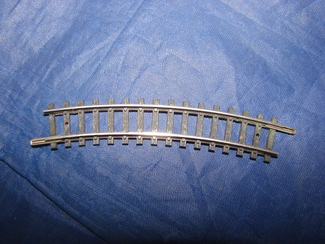 Voie Courbe Minitrix N (1/160) - Rayon R2, 24° - Référence 14986 - Comme Neuf, Non Utilisée
