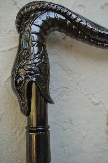 Canne De Gentleman Avec Pommeau Couronne Royale Gothique