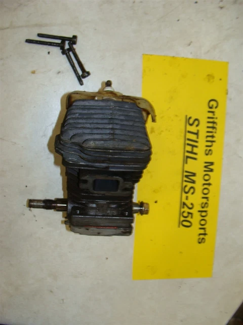 STIHL MS251 MS251C Chainsaw Clutch Cover – Genuine Open Box Part