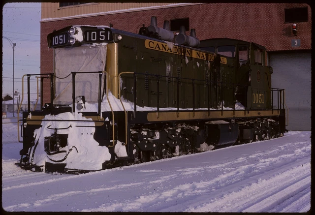 MB3-157 Original Colour Slide Canadian National GMD-1 #1051 Calder Yard, AB 1966