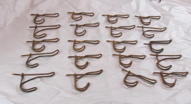 20   Vintage Twisted Wire Hooks hat coat school house hangers