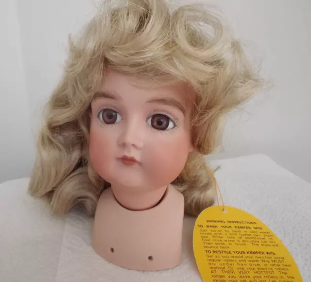 Kemper 12-13 inch Dolls  Pale Blonde Long wavy Wig  Andrea