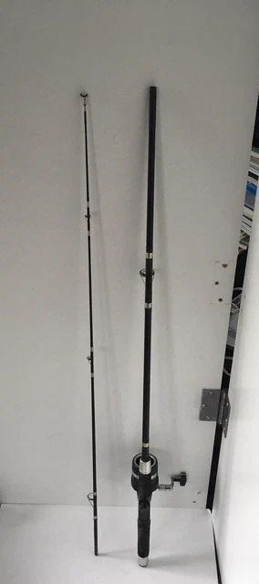 Vintage True Temper Uni Spin Johnson 70 Two Piece Black Rod and Reel