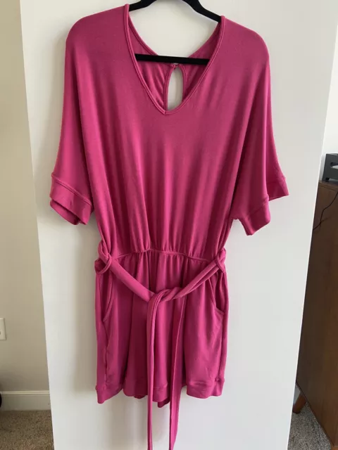 Pink V-Neck short sleeve with pockets stretchy romper women's size XL