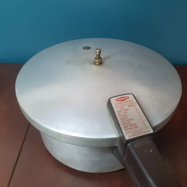 Vintage Namco Cook Master Pressure Cooker 4litre