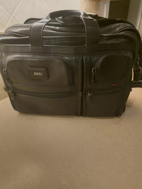Tumi Leather Expandable Organizer Laptop Briefcase Large black file 3 Alpha