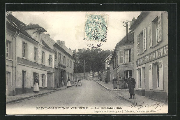 CPA Saint-Martin-du-Tertre, La Grande-Rue, vue partielle 1905