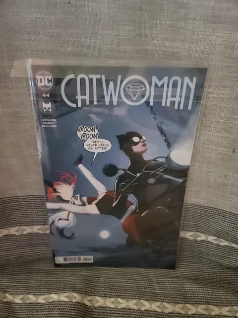 Catwoman #44 Jeff Dekal Harley Quinn Cover