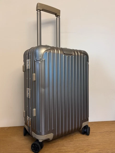 RIMOWA ORIGINAL CABIN Titanium PicClick CA