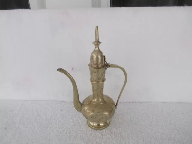 Vintage Ornate Etched Solid Brass Teapot Genie Lamp Oil Pitcher Made in India!!
