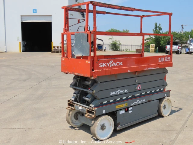 2016 Skyjack SJIII 3226 26' Electric Scissor Lift Man Aerial Platform bidadoo