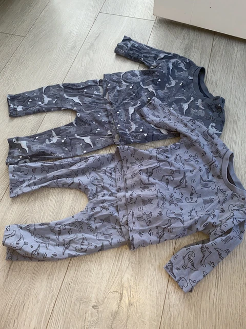 Baby Boys X2 Dinasour Patterned Outfits Pyjamas Age 3-6 Months