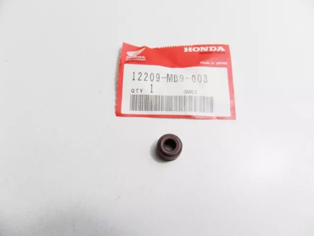 Ventilschaftdichtung Ventilschaft Valve stem seal Honda GL 500 1000 1100 1200