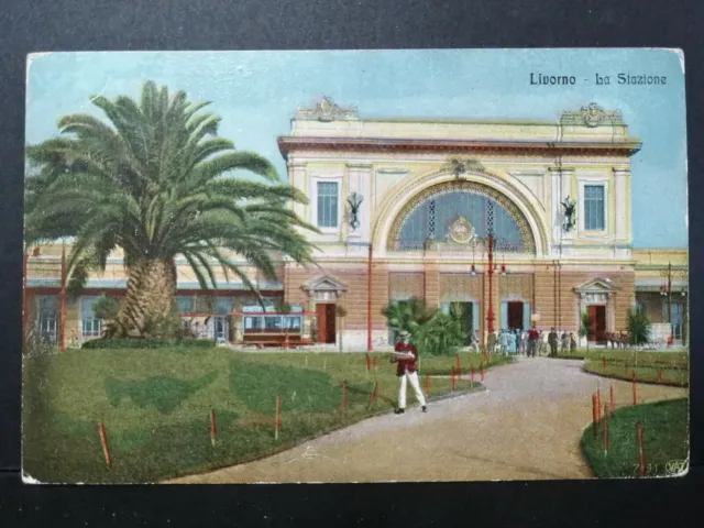 Cartolina Livorno la Stazione Animata ID151