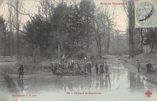 Cpa 94 Bois De Vincennes Peche A La Grenouille