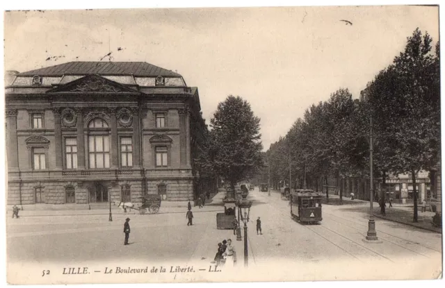 CPA 59 - LILLE (Nord) - 52. Le Boulevard de la Liberté - LL (petite animation)