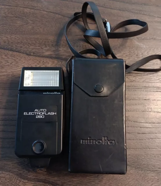Minolta Auto Electroflash 280 Single Pin Hot Shoe Flash w/ Case