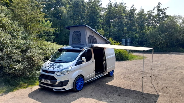 FORD TRANSIT CUSTOM 2.2 290 LWB Limited E-TECH With Pop Top £12,500.00 ...