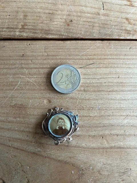 Broche Vintage Cadre Photo N653 - Bijou D'occasion Pour Collection Ou Déco