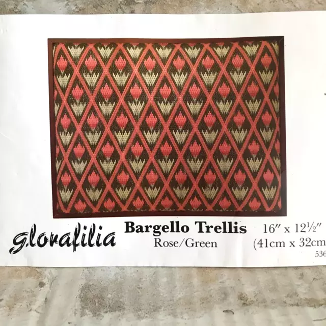 Glorafilia Bargello Trellis Rose/Green Embroidery KIT 536 VTG   RARE!