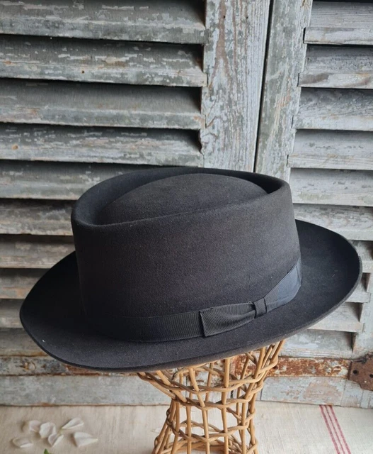ANCIEN CHAPEAU COIFFE Velours Noir Avec Voilette Et Épingle Deuil