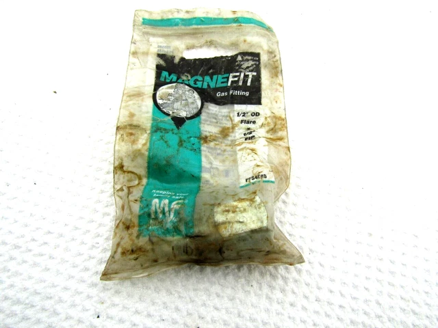 Gas Fitting Magnefit 1/2" Flare x 1/2 FIP Brasscraft New in Package