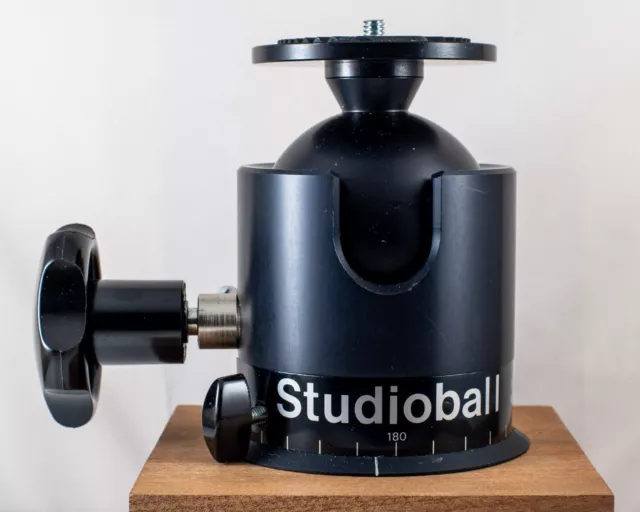 Swiss Made Graf Studioball tripod ball head for large/medium format cameras