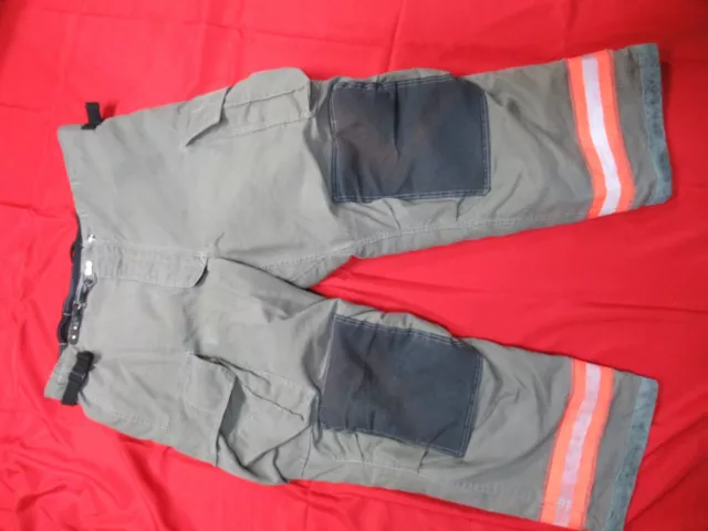 MFG. 2011  CAIRNS RSX 46 x 32 Firefighter Turnout Bunker Pants GEAR RESCUE TOW