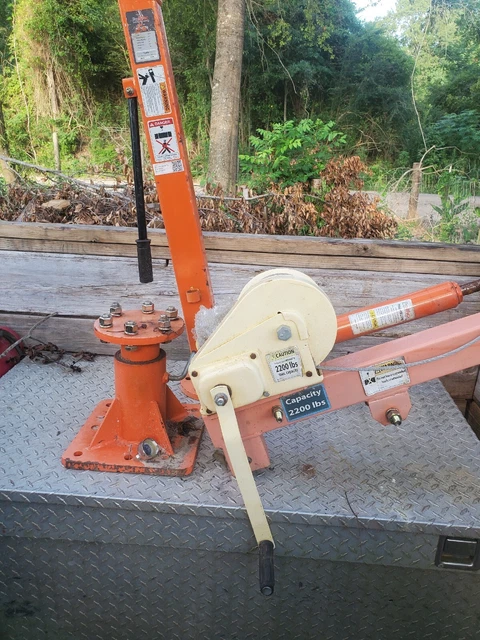 Prowinch Hydraulic and Winch Davit Crane 2000 lbs. 360 Degrees Swivel Automatic