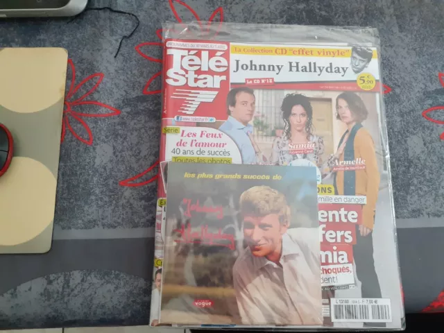 Johnny Hallyday Les Plus Grands Succes. CD & Magazine Télé Star Numéro 12 Scéllé