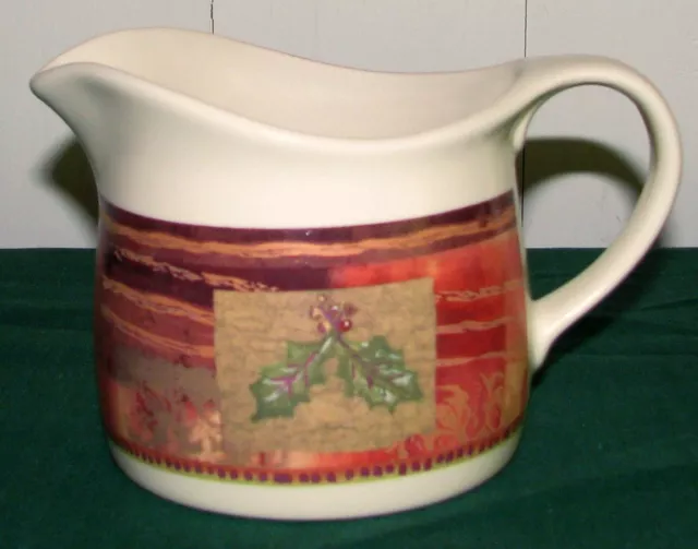 Pfaltzgraff USA Holiday Spice 20 oz (2 1/2 Cup) Gravy Boat or Sauce Server EXCEL