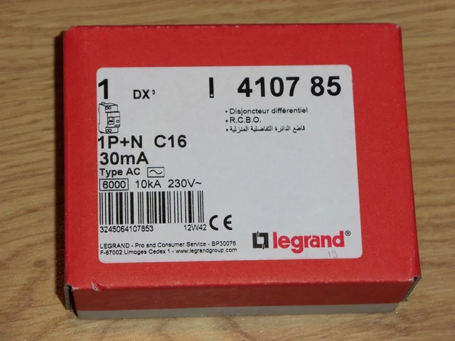 Disjoncteur différentiel monobloc DX³6000 10kA arrivée haute automatique départ bas vis U N 230V