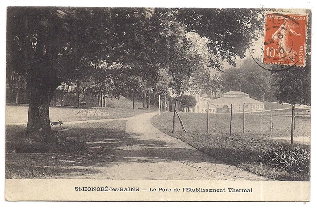 st-honoré-les-bains , le parc de l'établissement thermal