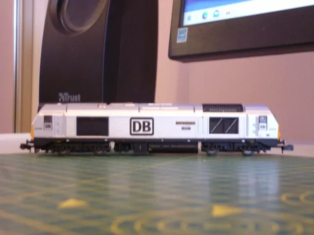 N Gauge - Dapol Class 67 67029 'Royal Diamond' in DB Silver livery