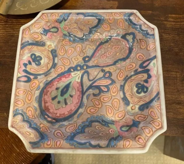 Decorative Dynasty Paisley Plate Heygill & H.f.p.  Macau Hand Painted In China