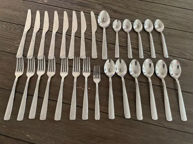 28 Pieces CAMBRIDGE TABITHA SAND Flatware Forks Spoons & Knives