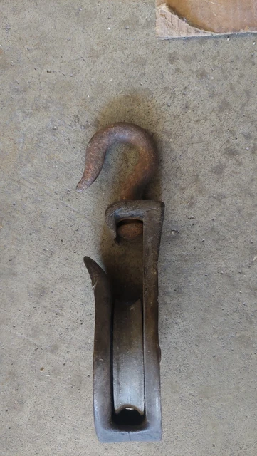 Vintage B & L B CO Boston & Lockport Block Co Metal Pulley no 30